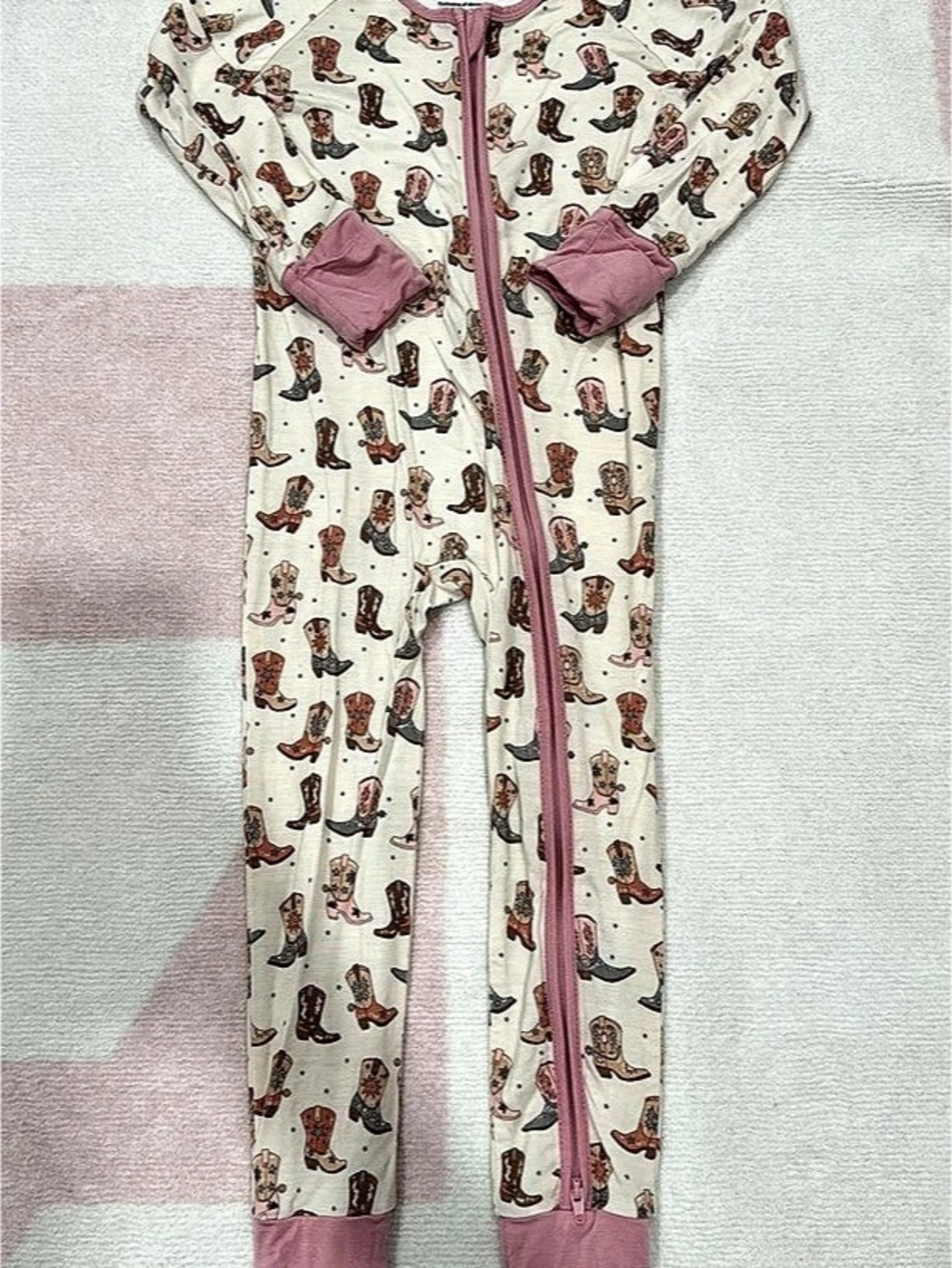 Pure Born Viscose from Bamboo 2-Way Zipper Pjs - Pink Western Boots Pink & White